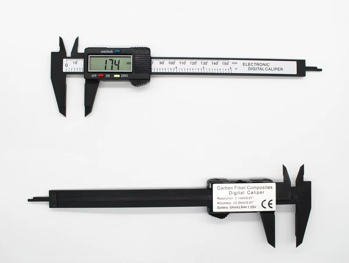 Pied à Coulisse Numérique 0–150 mm en Fibre de Carbone – Mesure Précise du Diamètre Intérieur et Extérieu