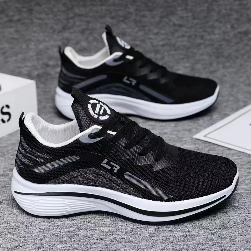 Nouvelles Chaussures de Sport pour Hommes collection 2025