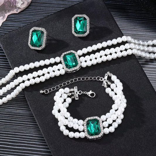 Bijoux de Soirée  – Élégance Strass & Perles 🌿✨