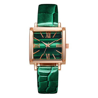 Parure Royale Émeraude Noire & Or – Montre Vintage et Bijoux Femme
