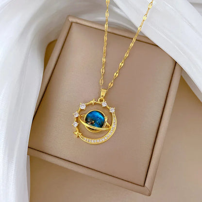 ✨ Collier Planète Étoilée – Plaqué Or 18K & Zircons Étincelants