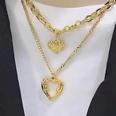 💖 Collier Double Cœur Femme – Plaqué Or 18K Haute Qualité