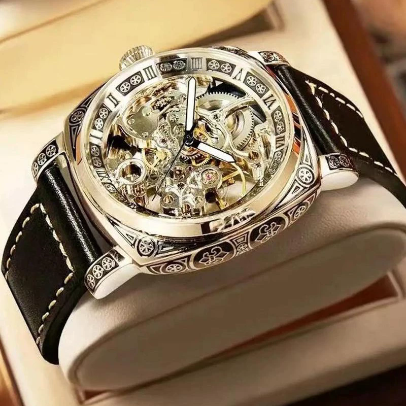 Montre Squelette Impériale – Luxe Automatique & Design Gravé