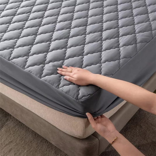 Protège-Matelas & Couvre-Lit Épais Matelassé – Confort & Protection Imperméable
