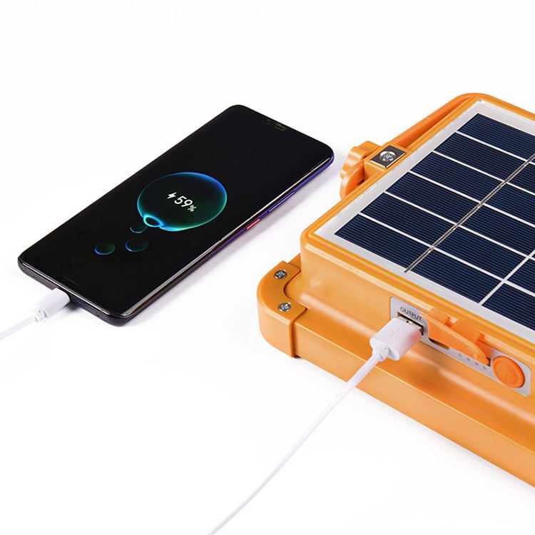 Projecteur Solaire LED Multi-Fonctions  – Éclairage & Powerbank